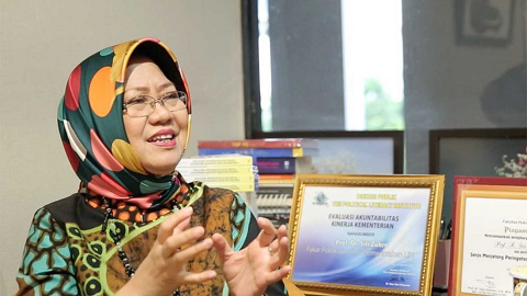 Prof. Dr. R. Siti Zuhro, MA.